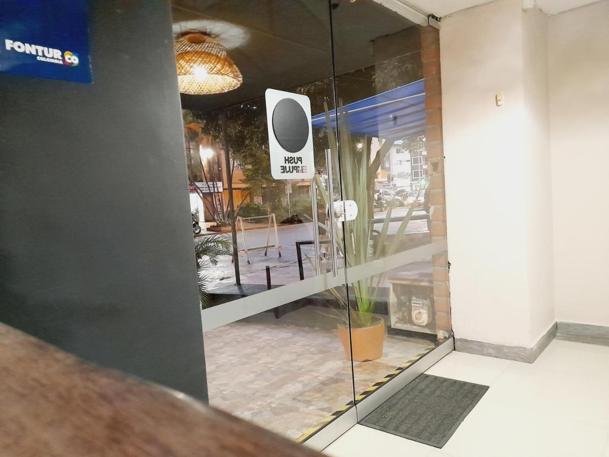 Hotel Saint John Medellin Bagian luar foto