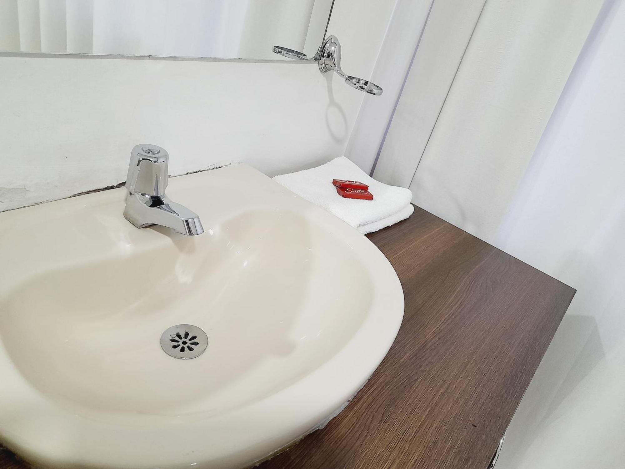 Hotel Saint John Medellin Bagian luar foto