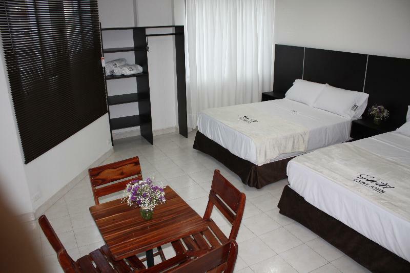 Hotel Saint John Medellin Bagian luar foto